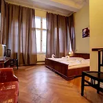 Bernstein Am Kurfuerstendamm