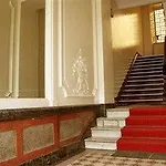 호텔 Bernstein Am Kurfuerstendamm 3*