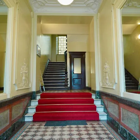 Bernstein Am Kurfuerstendamm Hotell