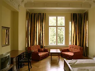 Bernstein Am Kurfuerstendamm Berlín