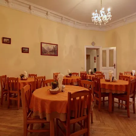 Bernstein Am Kurfuerstendamm Otel Berlin