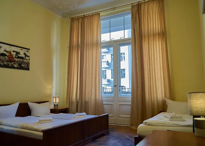 Bernstein Am Kurfuerstendamm 3* Berlin