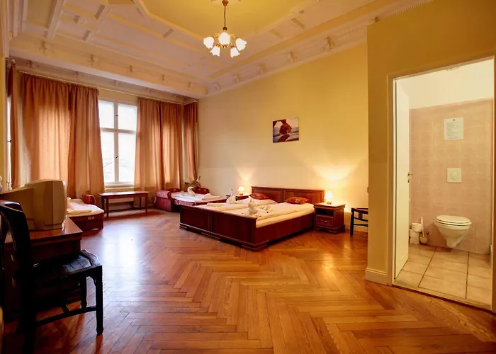 Bernstein Am Kurfuerstendamm Hotel