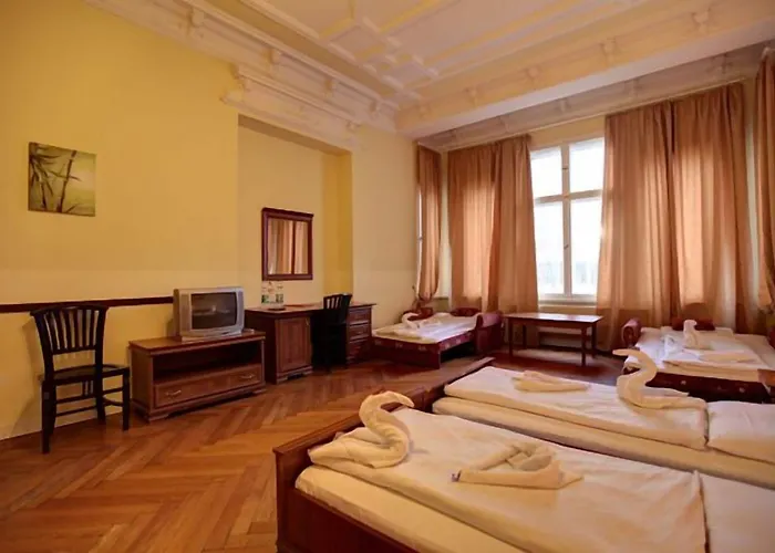 Bernstein Am Kurfuerstendamm Hotel 3*