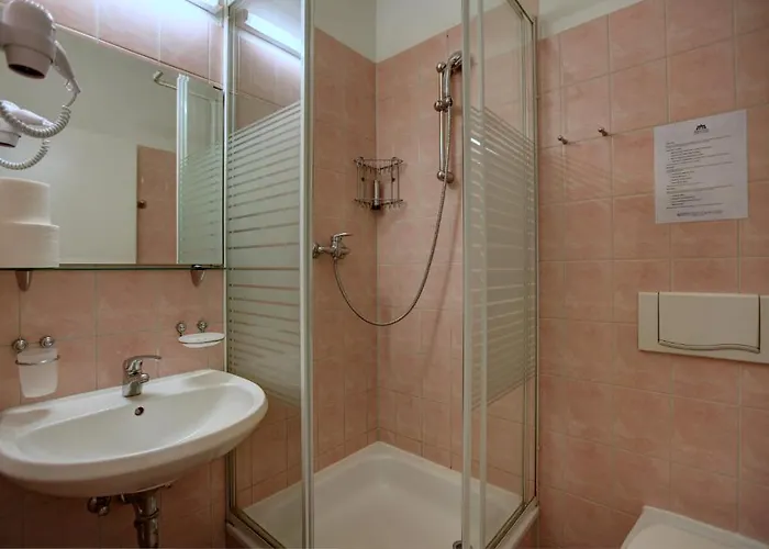 Bernstein Am Kurfuerstendamm