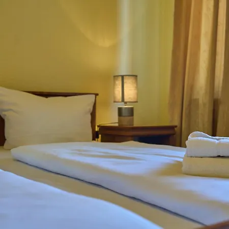 Bernstein Am Kurfuerstendamm